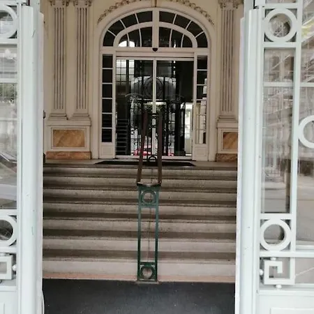 Bel 6 Personnes Centre Ville Appartamento